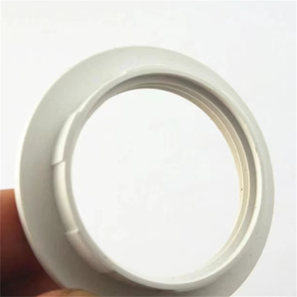 E14/E27 Plastic Lamp Holder La - Lighting Jockey recension och pris