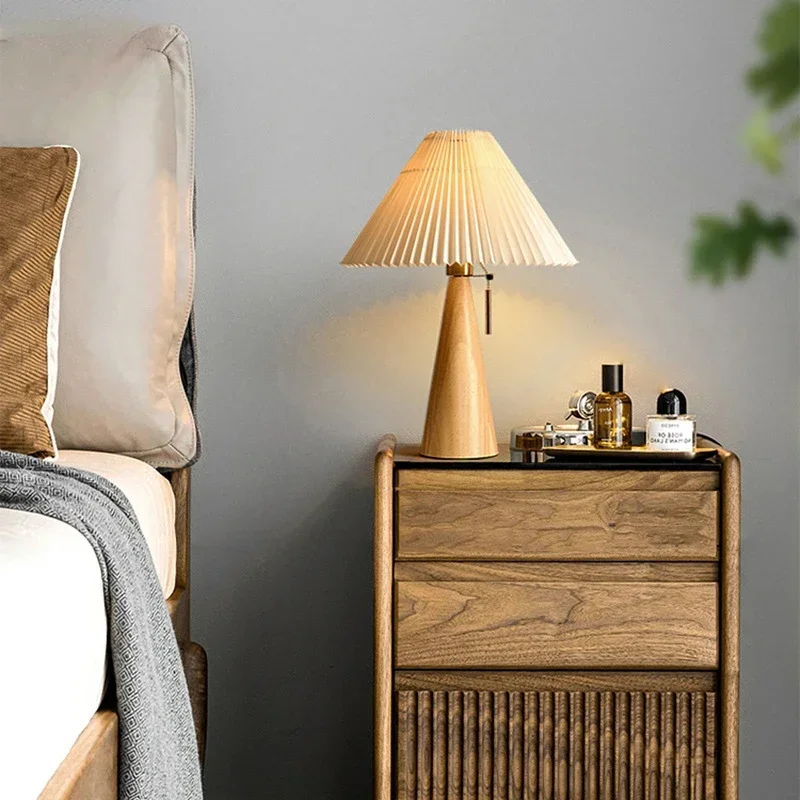 Retro Pleated Table Lamp Nordi - Decor Lighting Table Lamps recension och pris